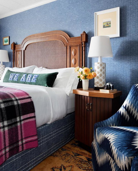 Graduate State College - Bet 4u 30