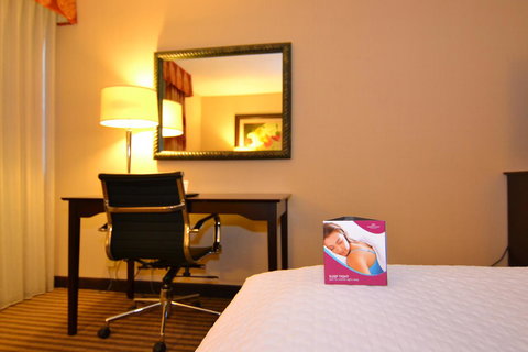 Crowne Plaza Hotels & Resorts Reading - Click Find 5
