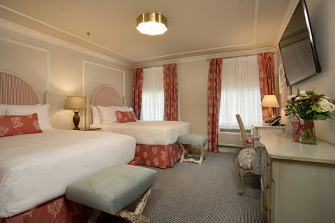 Old Town Bluffton Inn - Bet 4u 7