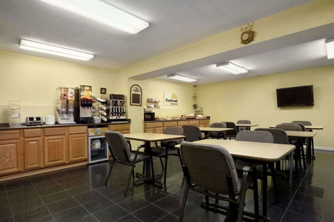 Days Inn By Wyndham Port Royal/near Parris Island - Bet 4u 35