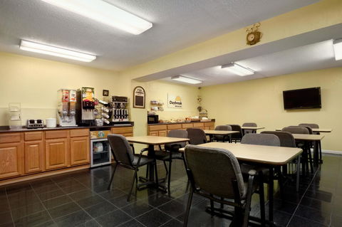 Days Inn By Wyndham Port Royal/near Parris Island - Bet 4u 7