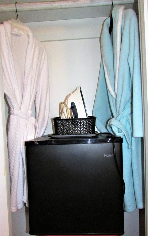 Shaybnb Charleston/Airport/Coliseum - Bet 4u 10