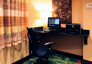 Fairfield Inn & Suites Hilton Head Island Bluffton - Bet 4u 15