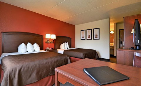 AmericInn By Wyndham Chamberlain Conference Center - Bet 4u 5