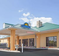 Days Inn by Wyndham Lenoir City