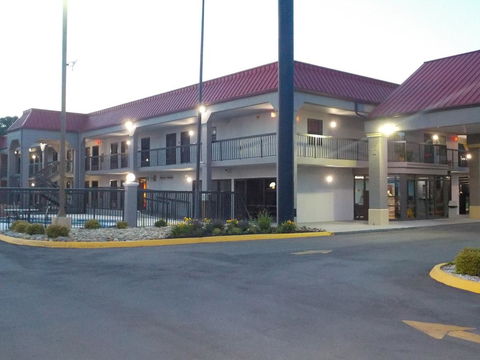 SureStay Hotel By Best Western Lenoir City - Bridge Guide 1
