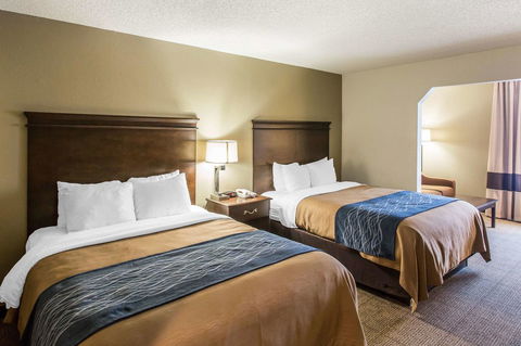 Comfort Inn & Suites Cookeville - Click Find 5