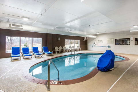 Comfort Inn & Suites Cookeville - Click Find 25
