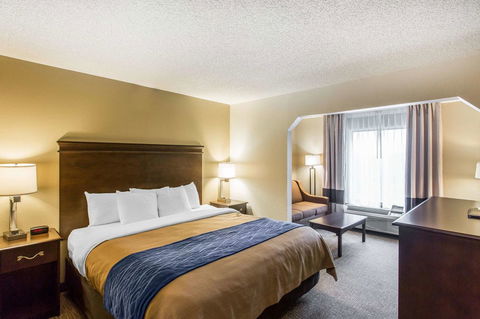 Comfort Inn & Suites Cookeville - Click Find 11