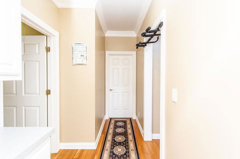 Country Cove - Click Find 8