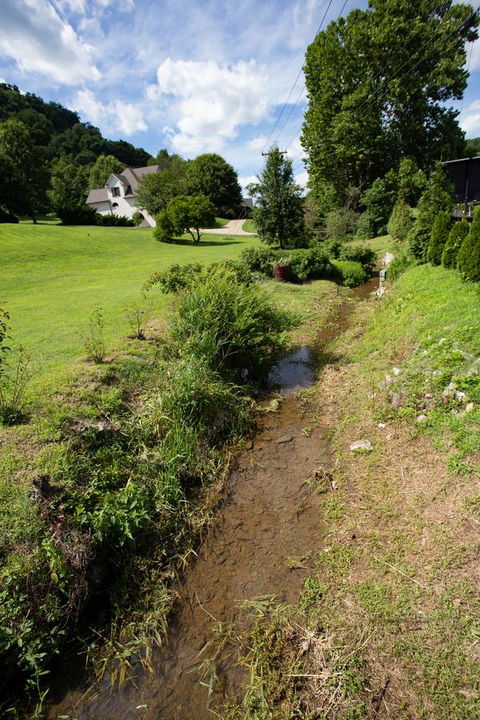 Country Cove - Click Find 26