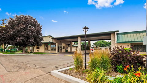 Best Western Paradise Inn & Resort - Bet 4u 0