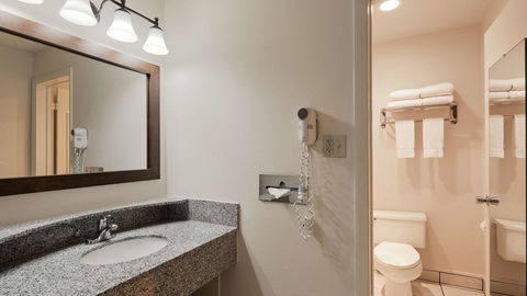 Best Western Paradise Inn & Resort - Bet 4u 16