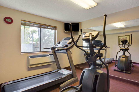 Days Inn By Wyndham Clearfield - Bridge Guide 13