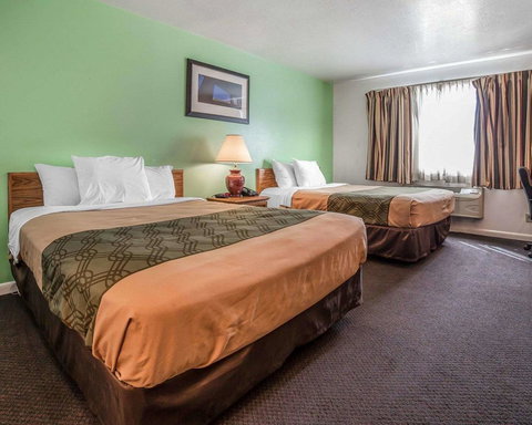 Econo Lodge Clearfield - Bridge Guide 20