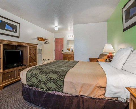 Econo Lodge Clearfield - Bridge Guide 12