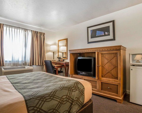 Econo Lodge Clearfield - Bridge Guide 29
