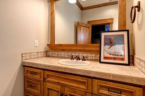 Abode At The Talon - Bridge Guide 4