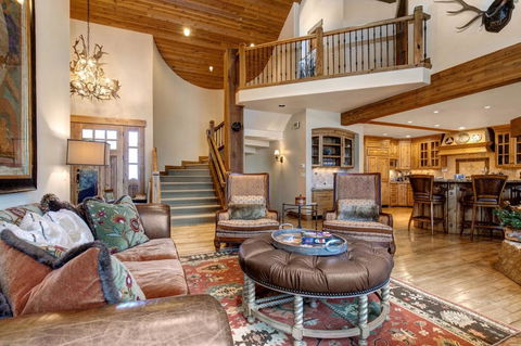 Abode At The Talon - Bridge Guide 24