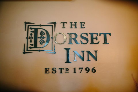 The Dorset Inn - Bet 4u 13
