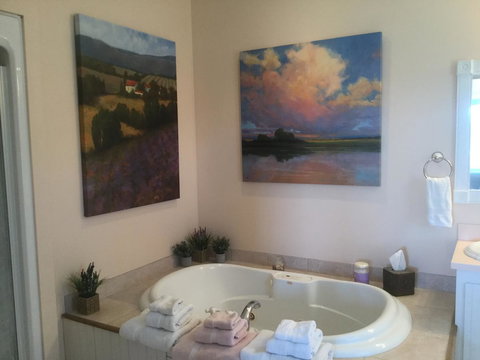 High Hill Inn - Bet 4u 23