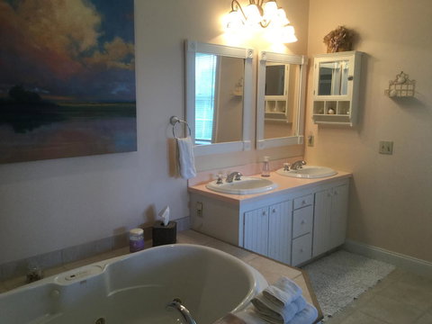 High Hill Inn - Bet 4u 21