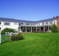 Cooper Hill Inn