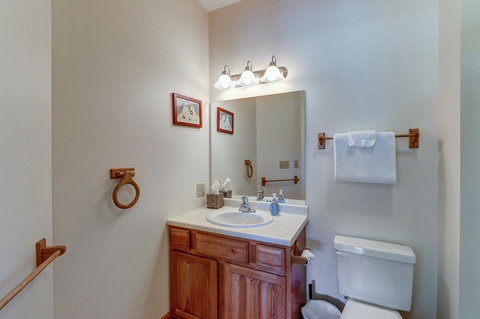Jay Peak Townhouse - Click Find 29