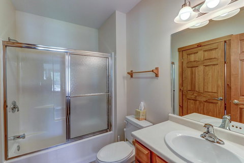 Jay Peak Townhouse - Click Find 26