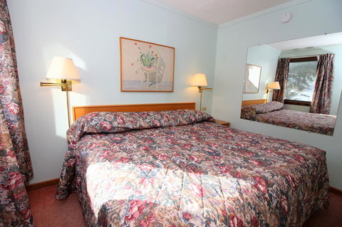 Whiffletree Condo Unit C5 - Click Find 3