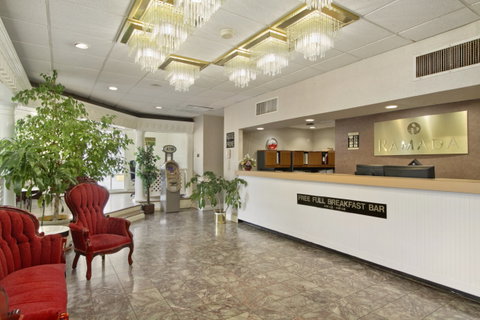 Ramada By Wyndham Roanoke - Click Find 4