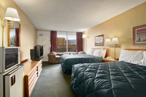 Ramada By Wyndham Roanoke - Click Find 2