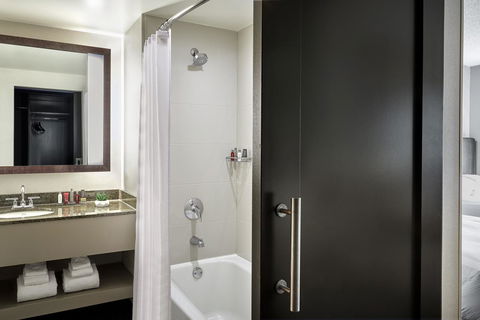 Seattle Marriott Redmond - Click Find 6