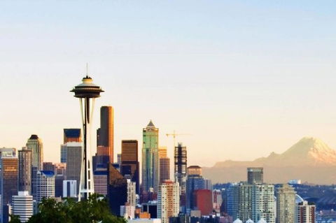 A-Seattle Urban Village- Lopez- Roof Top View Deck - Click Find 9