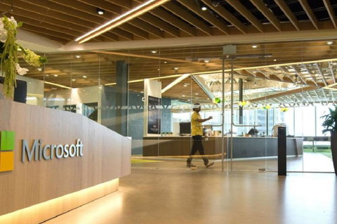 A-Seattle Urban Village- San Juan- Roof Top Deck - Bet 4u 2