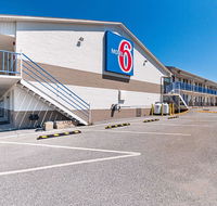 Motel 6 Charles Town