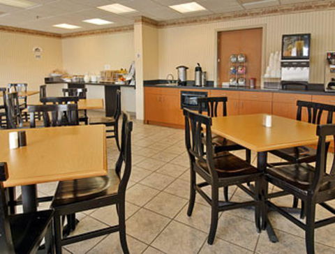 Super 8 By Wyndham Huntington WV - Bet 4u 7