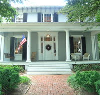 The Carriage Inn Bed and Breakfast