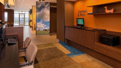 Fairfield Inn & Suites By Marriott Huntington - Bet 4u 8