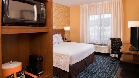 Fairfield Inn & Suites By Marriott Huntington - Bet 4u 18