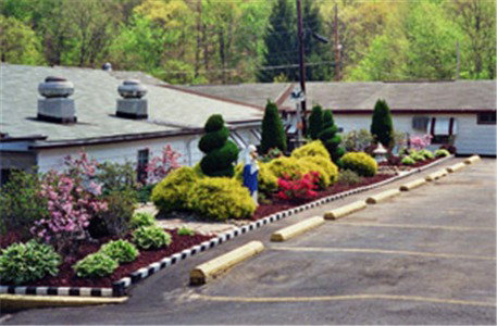 Heldreth Motel - Click Find 11