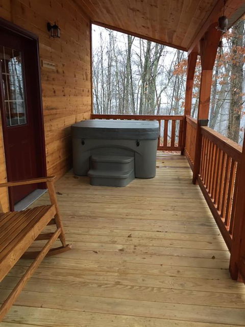 The Hampton - An Amish Built Deluxe Log Cabin - Bet 4u 2