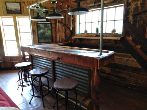 The Mountaineer - Rustic Mountain Yurt - Bet 4u 16