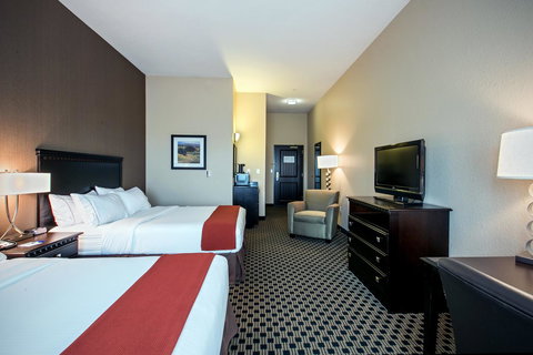 Holiday Inn Express & Suites - Green Bay East - Bet 4u 1