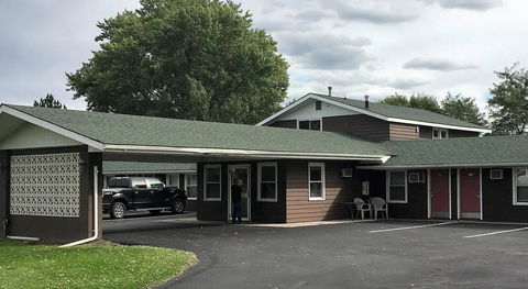 Germania Country Inn - Click Find 0