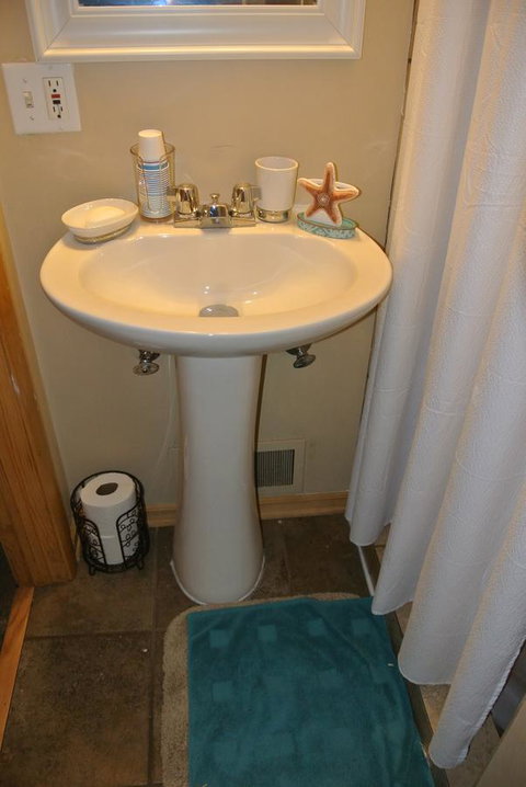 My Cozy Cape Cod - Bet 4u 23