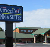 AmeriVu Inn  Suites