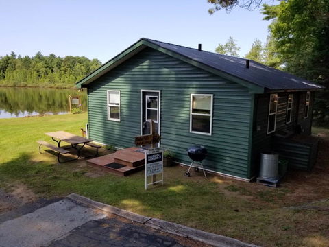 Buckskin Lake Resort - Kodiak Cabin - Bridge Guide 0