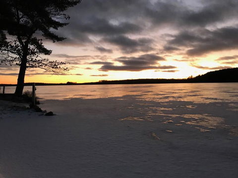 Buckskin Lake Resort - Kodiak Cabin - Bridge Guide 12