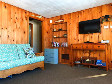 Buckskin Lake Resort - Kodiak Cabin - Bridge Guide 3
